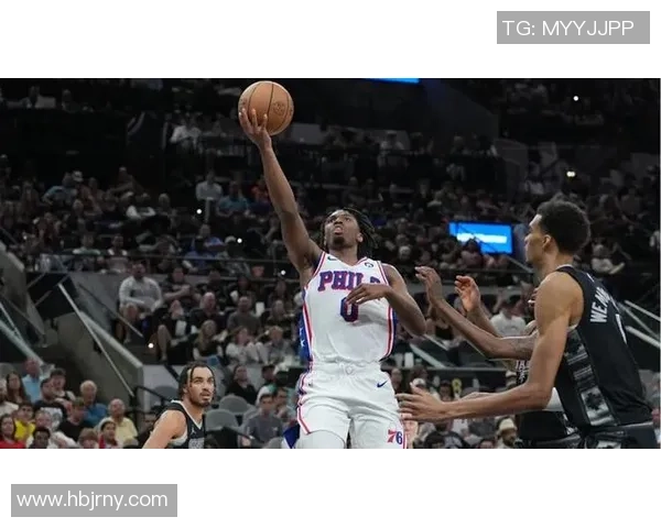 马刺与雷霆季后赛第二场激战回顾关键时刻决定胜负走势 马刺与雷霆季后赛第二场激战回顾关键时刻决定胜负走势