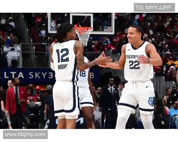 火箭队与老鹰队激战三月二十日NBA精彩对决回顾 火箭队与老鹰队激战三月二十日NBA精彩对决回顾